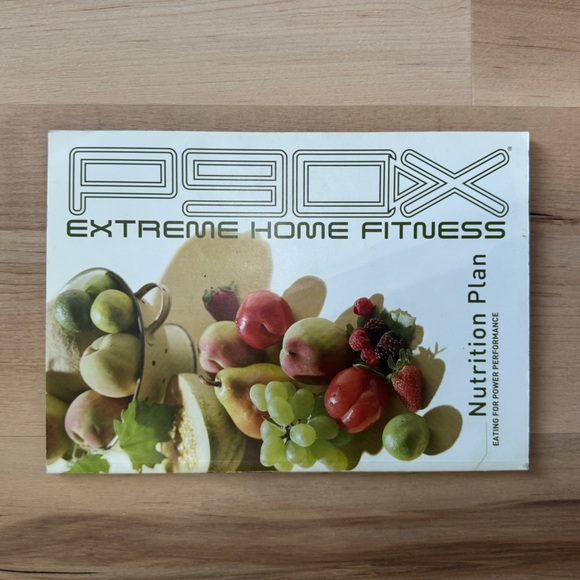 P90X Home Fitness Beach Body 12 Disc Set w/ Resistance Bands and Nutrition Plan - Picture 8 of 11